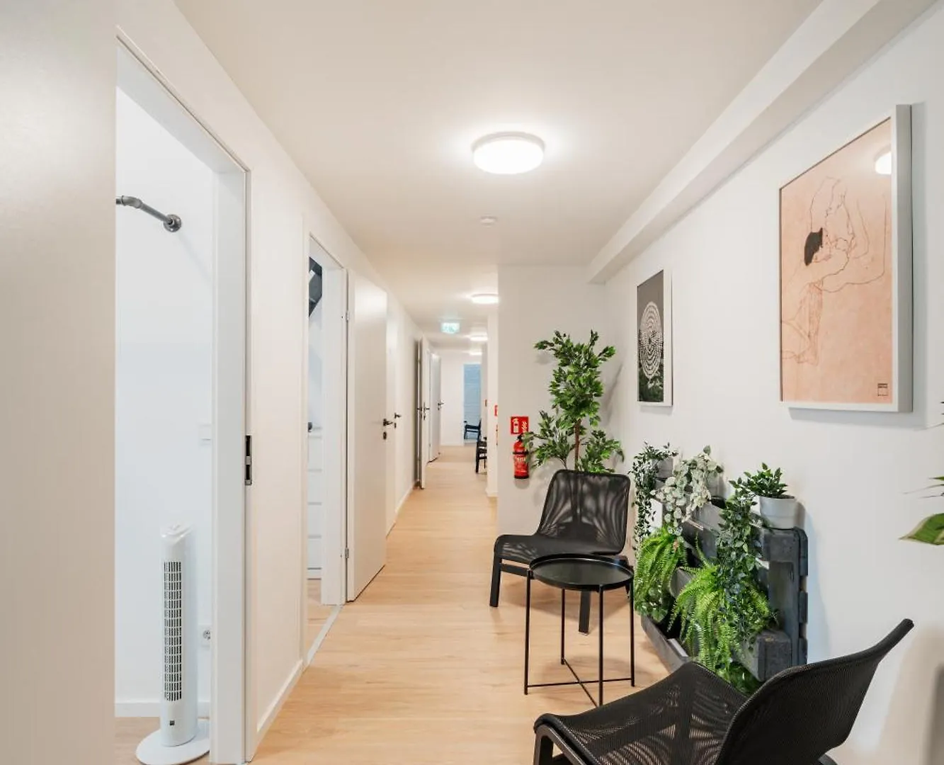 Chic Central City Rooms By Home2 Wenen