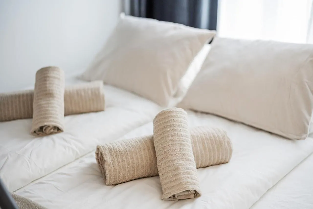 Chic Central City Rooms By Home2 Vienna Austria